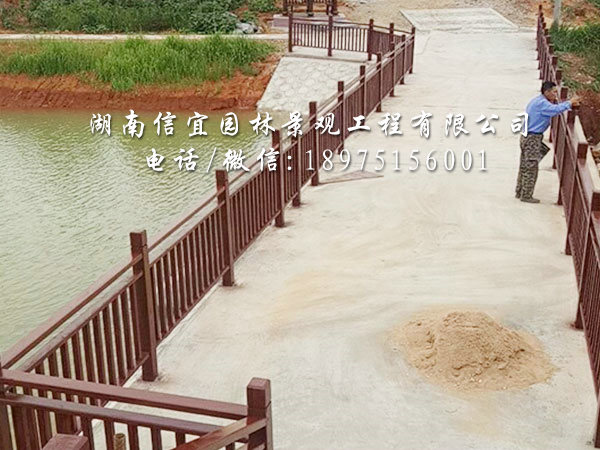 护栏