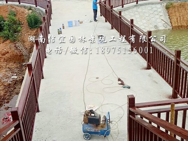 护栏