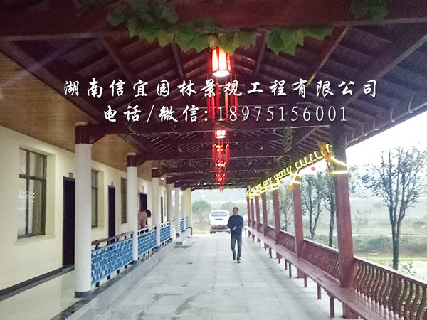 风雨走廊