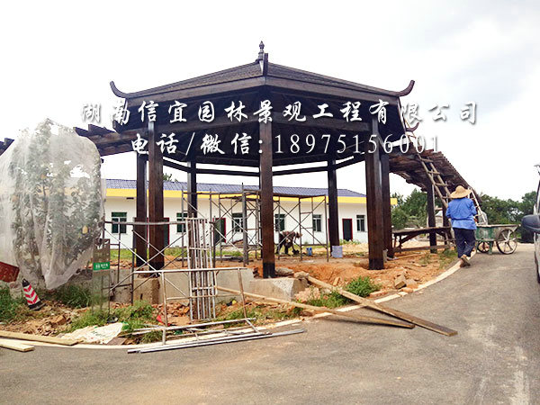 长沙市长沙县金井三珍虎园八角亭及风雨长廊安装